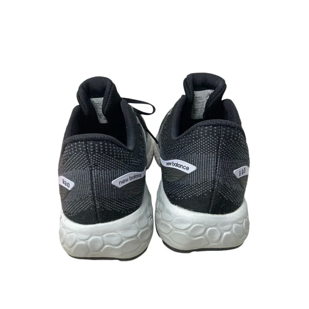 New Balance Shoes Women's Size 6 US Black Gray Fresh Foam 880